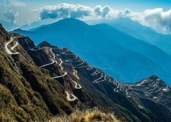 Navigating Sikkim: Exploring the Convenience of Taxis