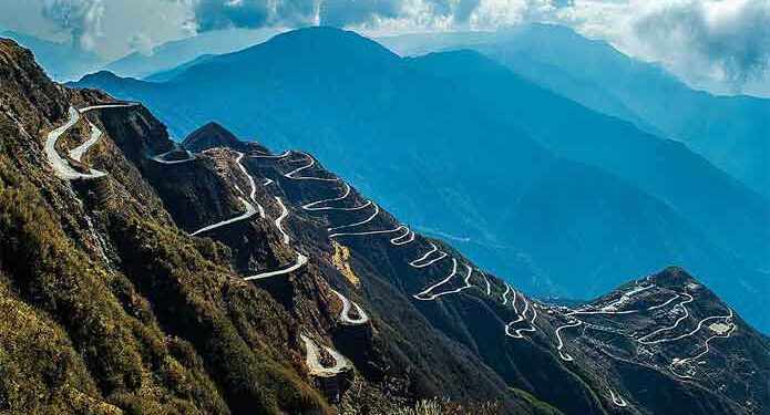 Navigating Sikkim: Exploring the Convenience of Taxis